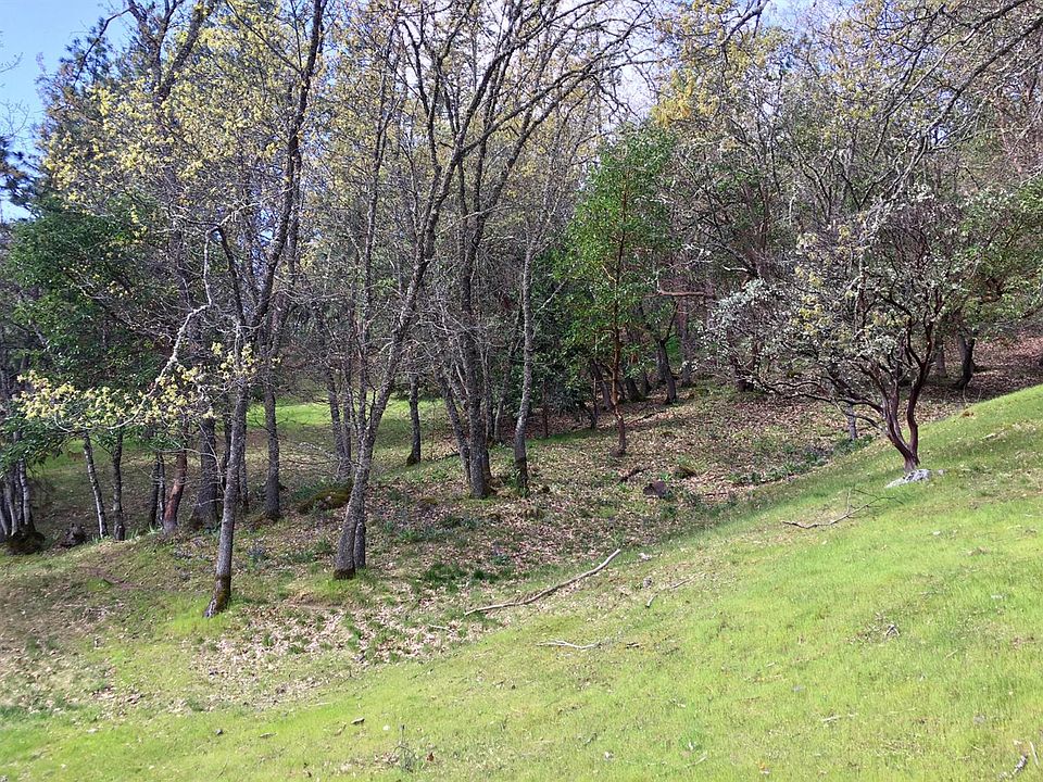 1st image of 218 Logan Dr
