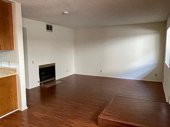 3rd image of 1818 Stoner Ave #X
