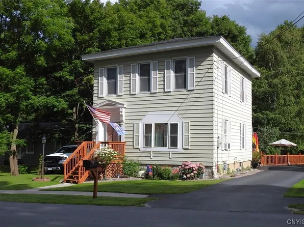 5282 Clinton St, Lowville, NY 13367