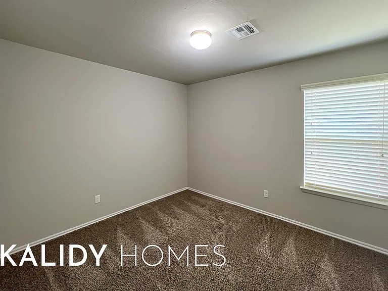412 Nathan Way — Photo 25