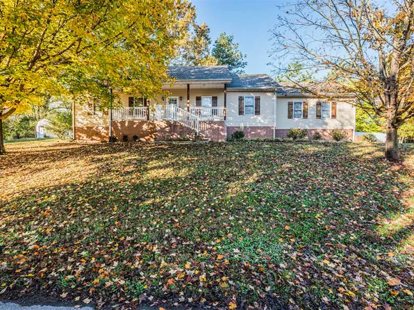 145 Peach Blossom Ln, Bowling Green, KY 42103