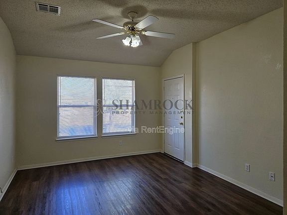 3rd image of 1701 Breezy Dr