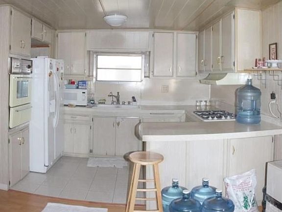 4th image of 510 Saddle Brook Dr Spc 102