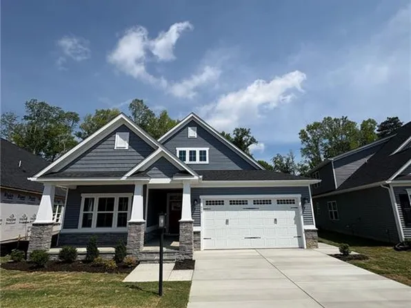 430 Tributary Ln, Carrollton, VA 23314