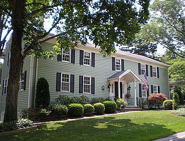 2nd image of 7707 Main St