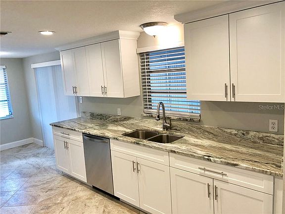 5th image of 5541 Canosa Dr