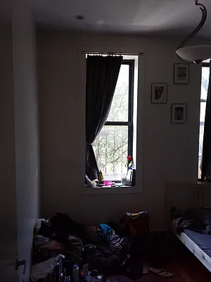 Rented by Sam Tabak | media 43