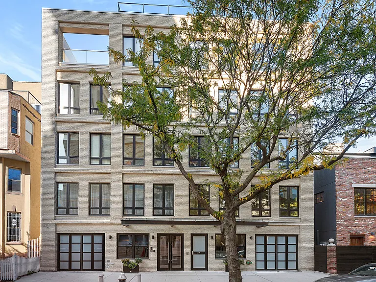 873 Pacific St #2B — Photo 1