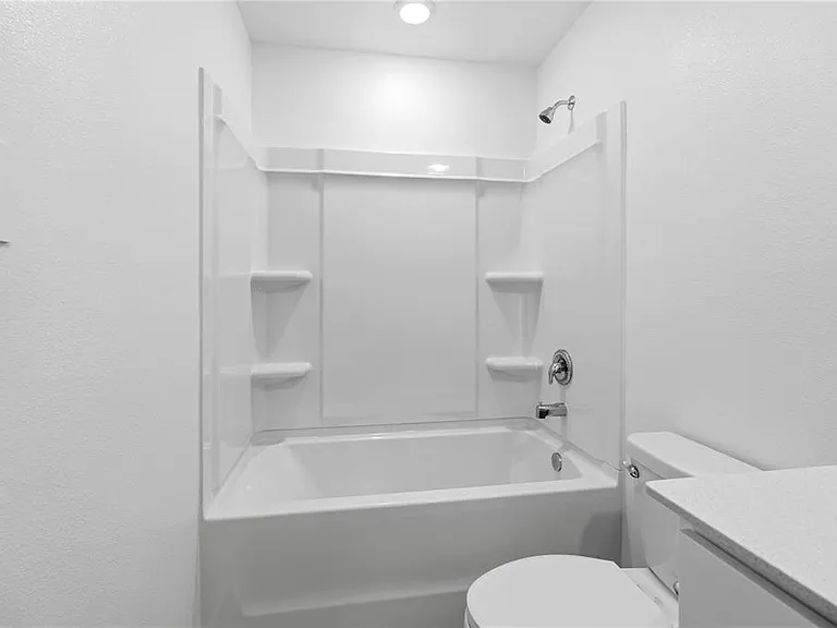 1225 Orion St — Photo 23