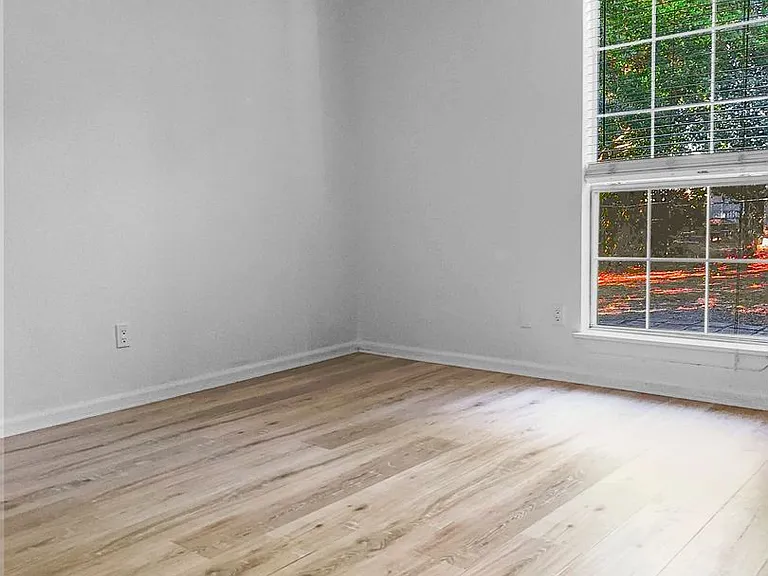 115 Christopher Dr — Photo 16