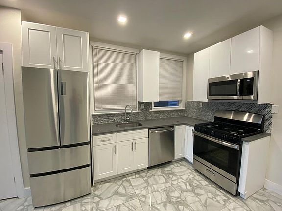 3rd image of 55 Wallis Ave APT 2F