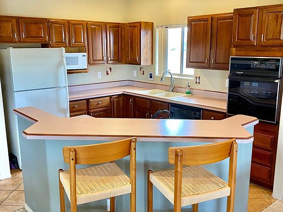 B4BEA857388447A485C3B3E4BE5488C0