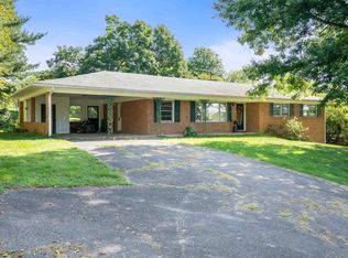 14 Fauber Ln, Staunton, VA 24401