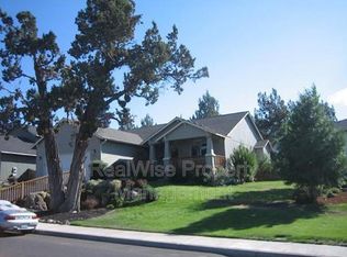 2103 SW 37th St, Redmond, OR 97756