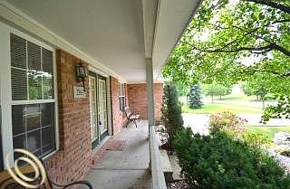 3rd image of 2163 Deer Run Trl