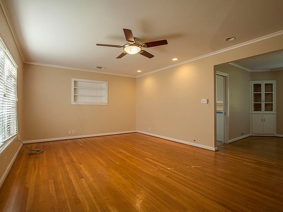 2nd image of 219 Sutton Dr