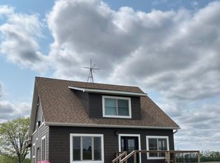 423 30th St, Clear Lake, WI 54005