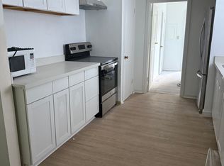 14711 8th Ave S, Burien, WA 98168