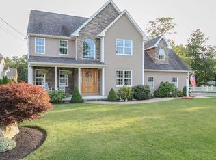 85 Mayes Ave, Somerset, MA 02726