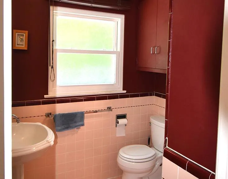 841 W Roses Rd — Photo 17