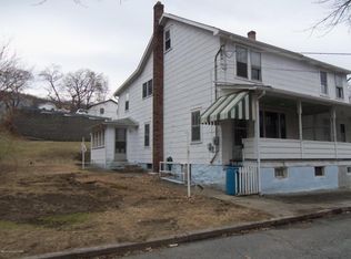 402 E Snyder Ave, Lansford, PA 18232