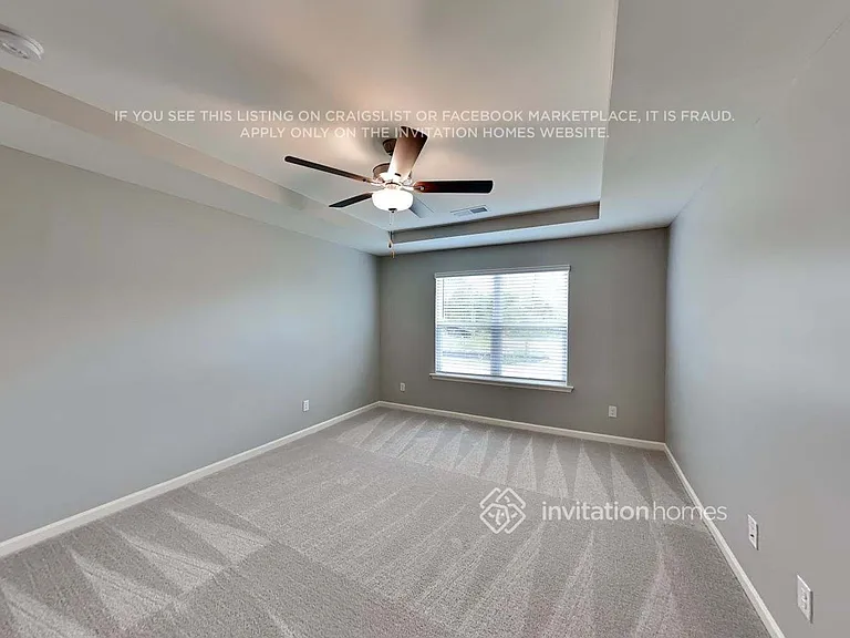 207 Webster Cir — Photo 10