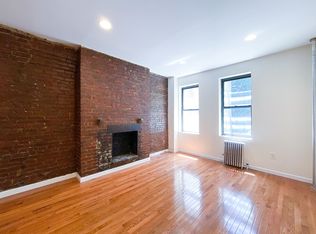 240 W 20th St APT 3B, New York, NY 10011