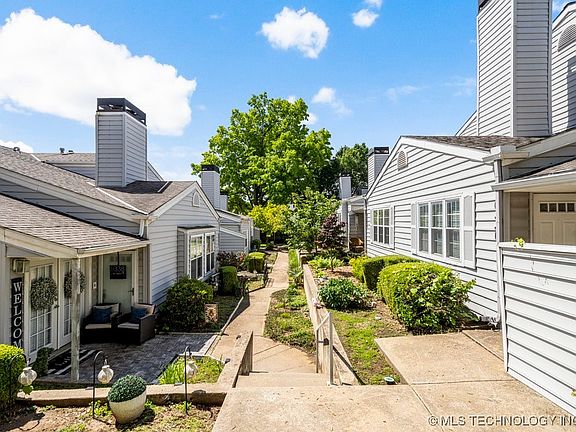 2nd image of 6330 E 89th Pl #1004