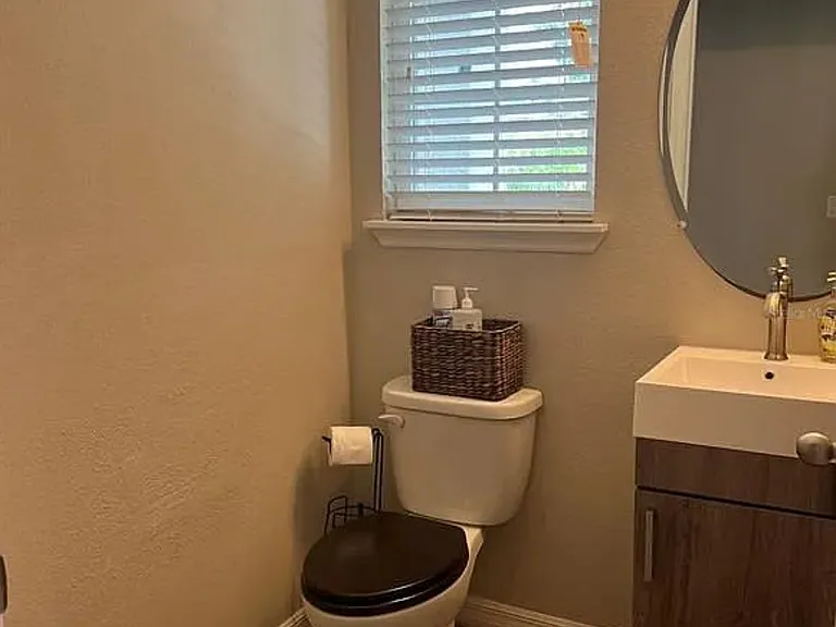 5160 Autumn Ridge Dr — Photo 21