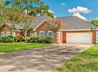 280 Brookhollow St, Vidor, TX 77662