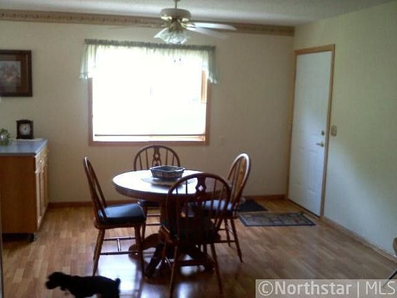 4th image of 109 Village Green Ln