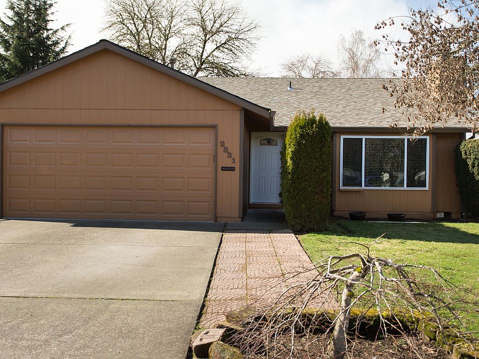 1st image of 2831 SE 44th Ct