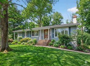 17 Victoria Drive, Airmont, NY 10901