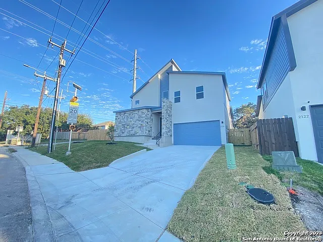 2126 Village Pkwy — Photo 3