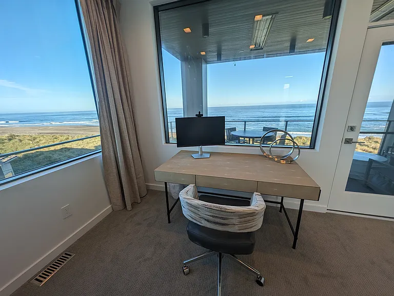 373 Salishan Dr — Photo 33