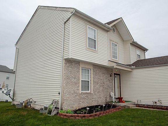 2nd image of 3259 Kady Ln