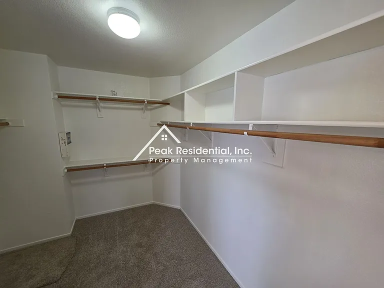 3333 E Island Ct — Photo 27