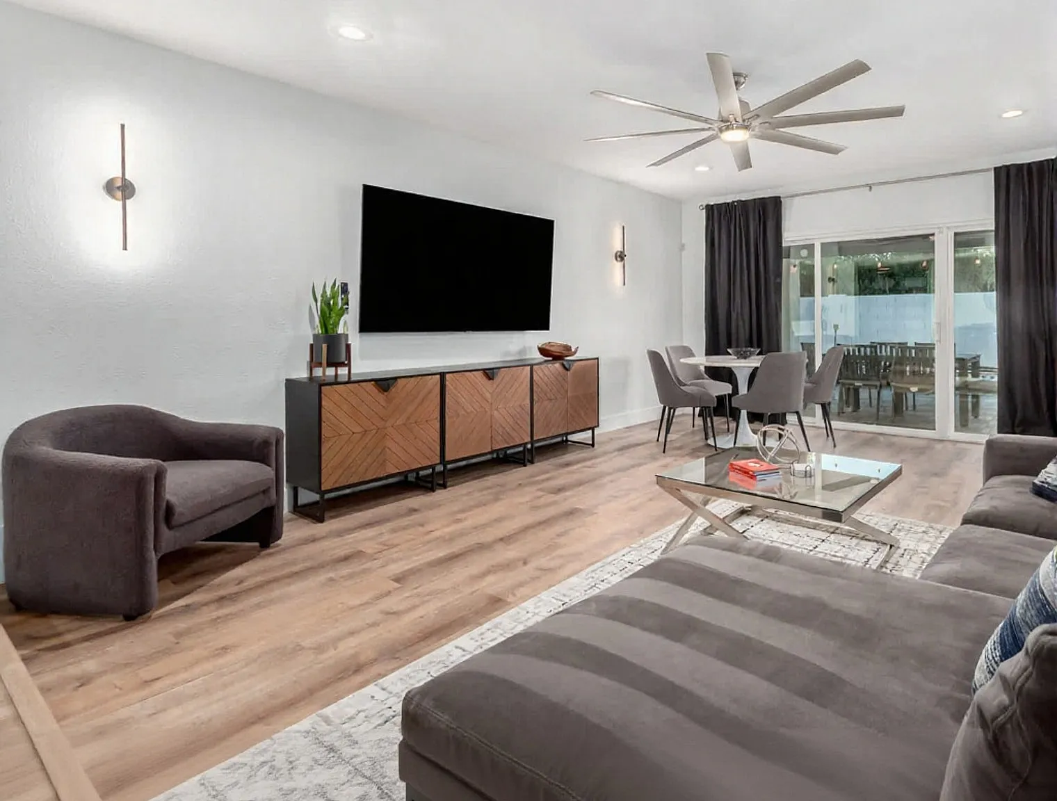2 bed, 2.0 bath, 1603 sqft, $14,510 — Photo 1