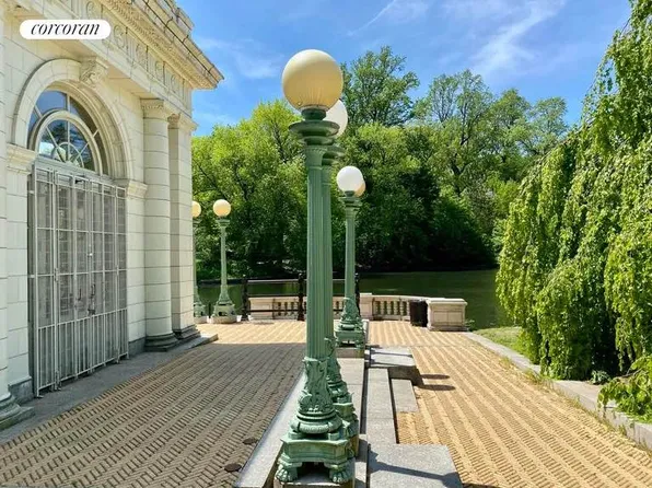 651 Degraw Street image 10 of 10