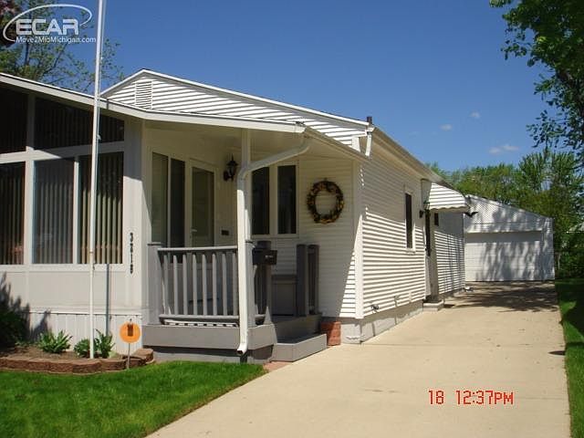 1st image of 3218 Clairmont St