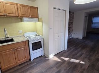 1 Foster St APT 4, Boston, MA 02109