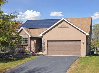 9463 Imbler Trl, Lakeville, MN 55044