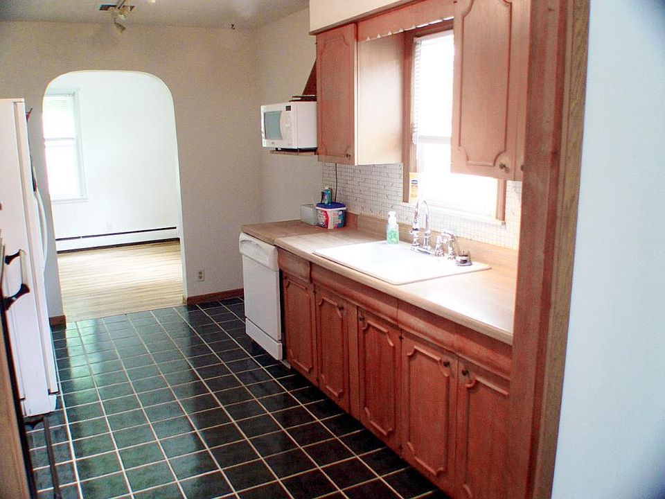 1st image of 1784 Flandrau St