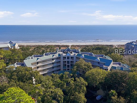 2nd image of 75 Ocean Ln APT 507