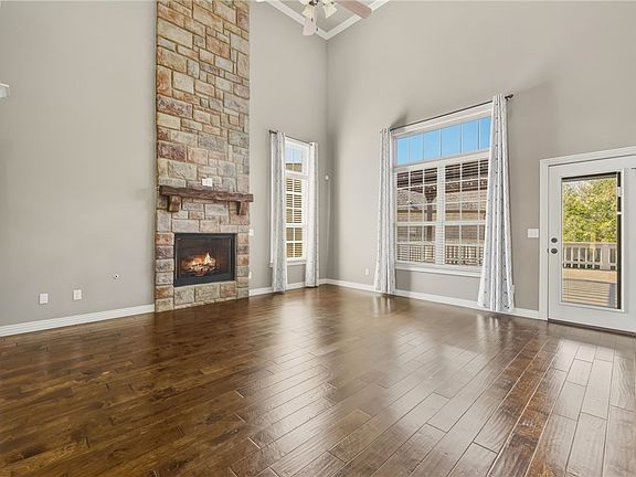 3rd image of 4501 SW Wheatgrass Blvd