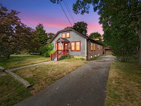 25 Bella Vista Ave, Mansfield, MA 02048