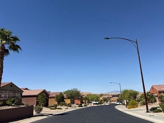 5th image of 1074 Sundial Ln