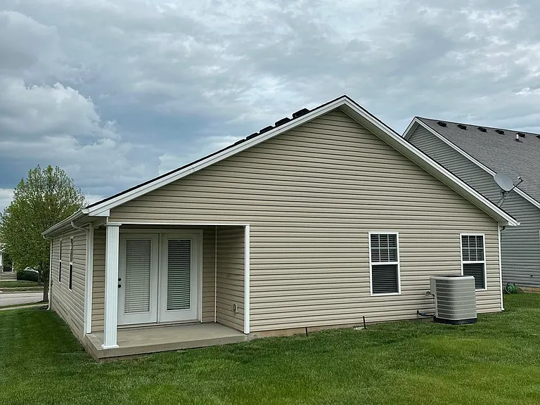 126 High Pointe Dr — Photo 15