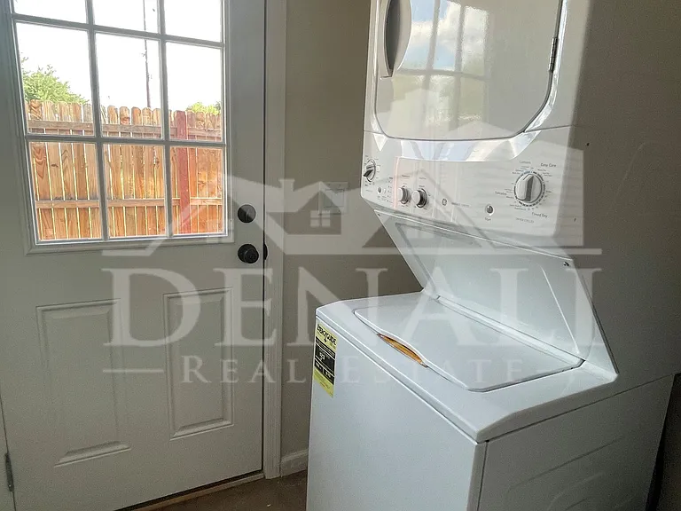 2618 N Sparkman Blvd #2 — Photo 12