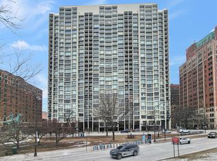 3200 N Lake Shore Dr APT 307, Chicago, IL 60657